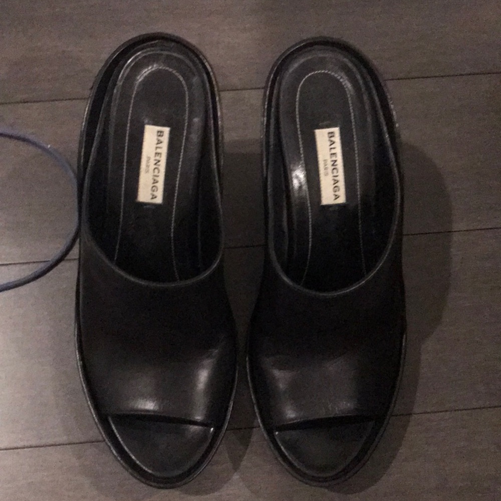 Balenciaga mules